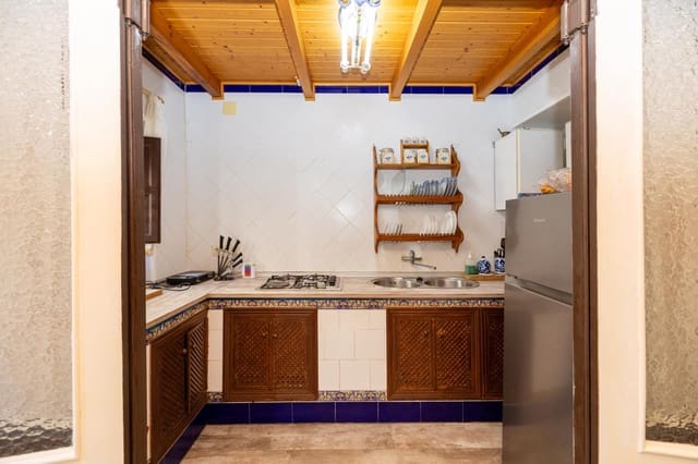 3 bedroom Terraced Villa for sale in Granada city - € 210,000 (Ref: 9535887)