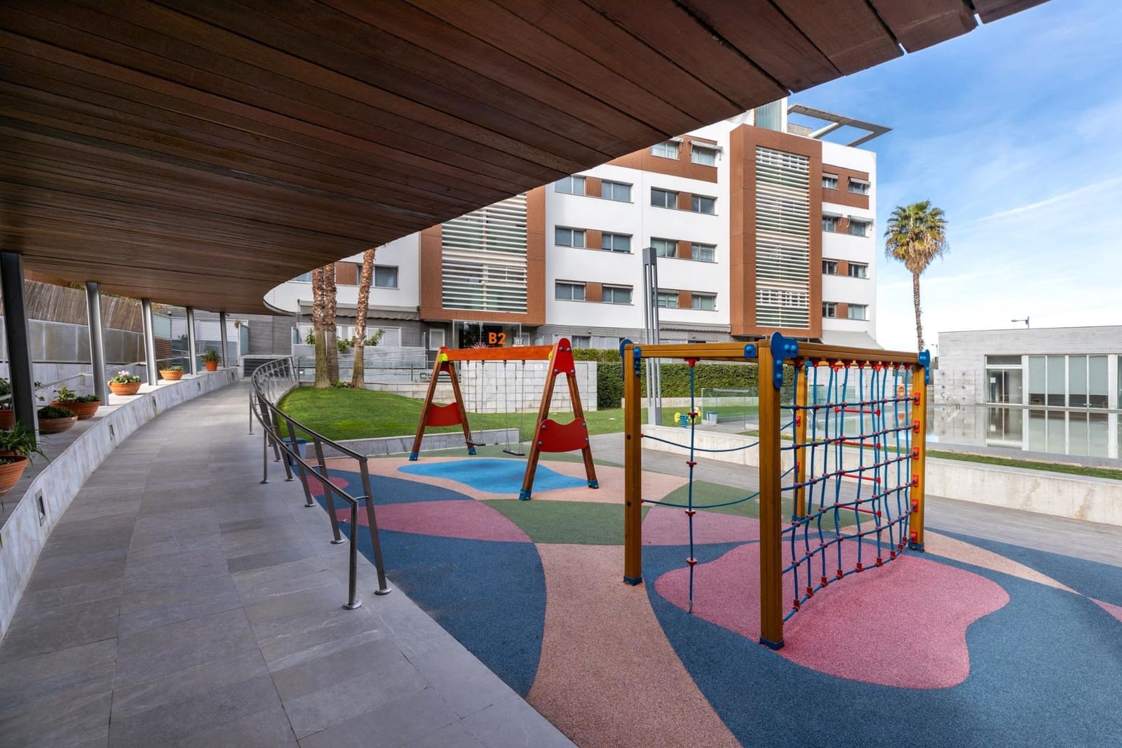 1 Zimmer Apartment zu verkaufen in Granada Stadt mit Pool Garage - 250.000 € (Ref: 9536775)