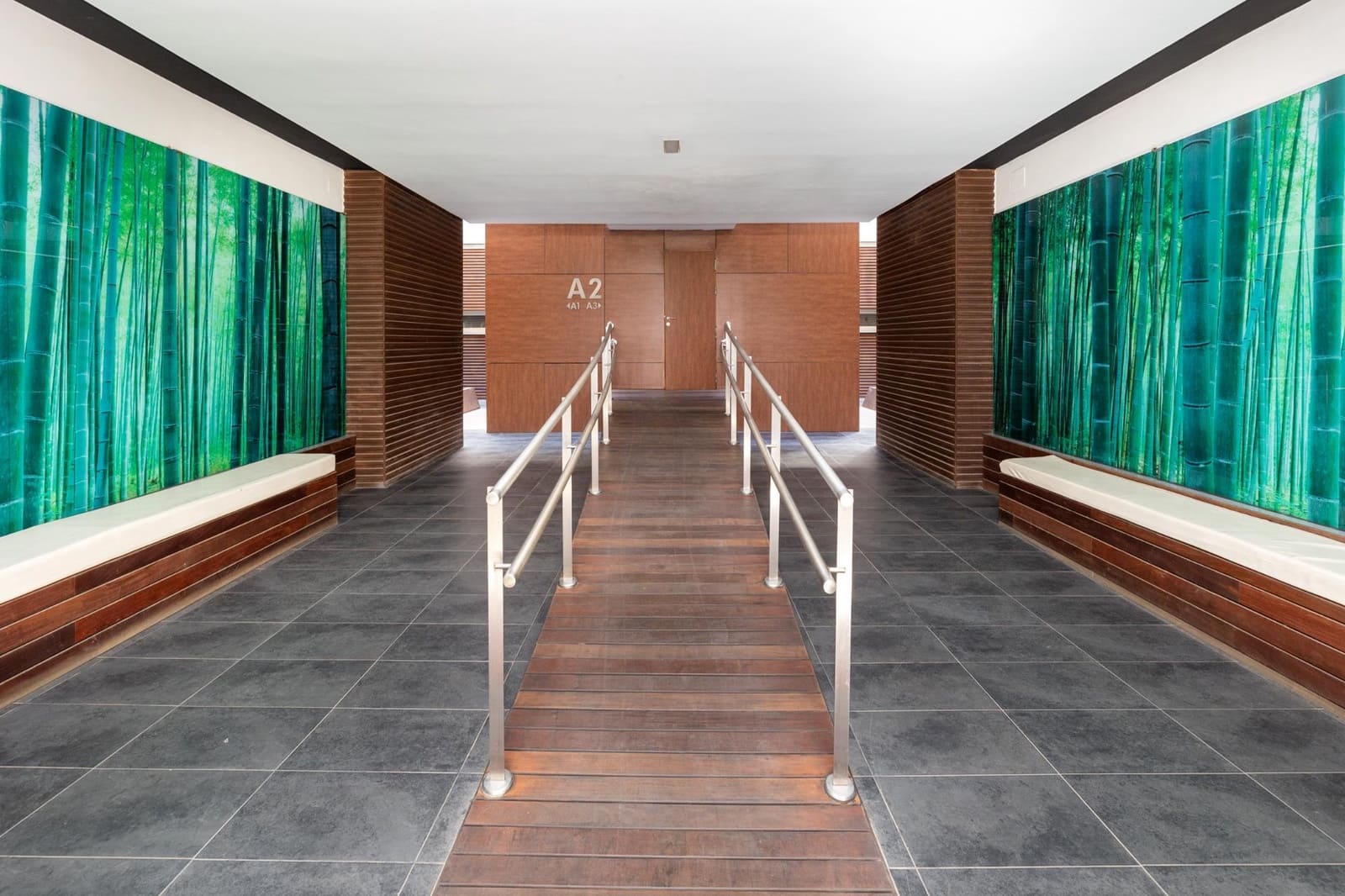 1 Zimmer Apartment zu verkaufen in Granada Stadt mit Pool Garage - 250.000 € (Ref: 9536775)