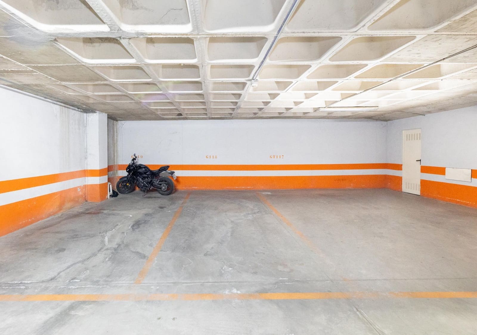 1 Zimmer Apartment zu verkaufen in Granada Stadt mit Pool Garage - 250.000 € (Ref: 9536775)