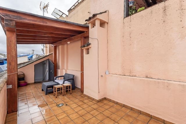 3 bedroom Flat for rent in Granada city - € 1,500 (Ref: 9543557)