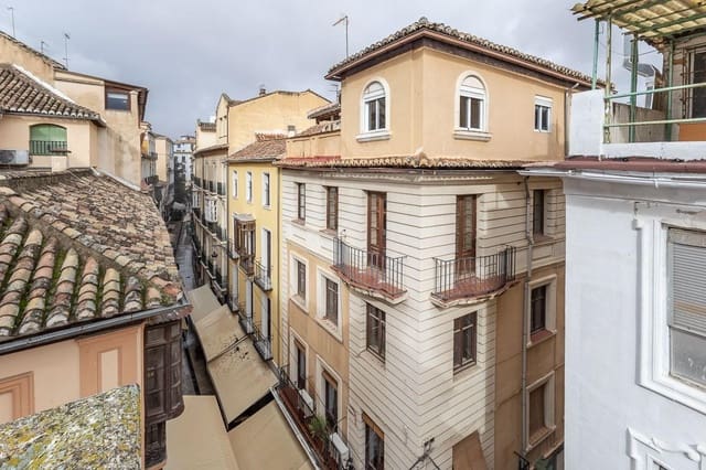 3 bedroom Flat for rent in Granada city - € 1,500 (Ref: 9543557)