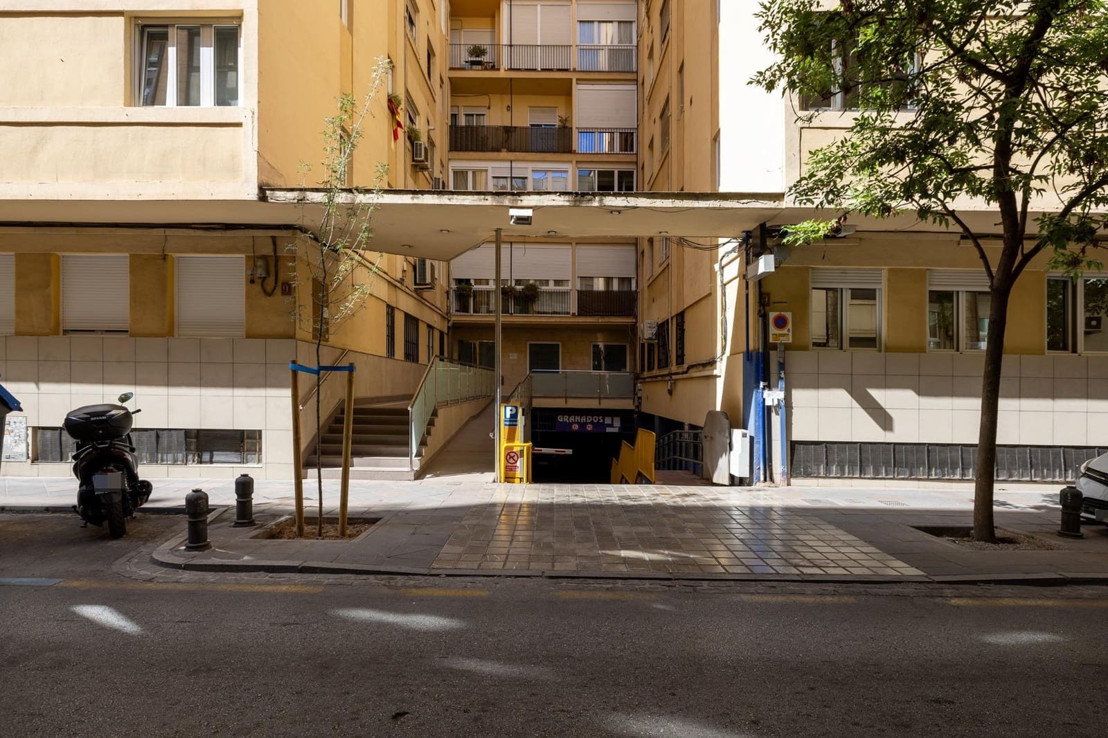 4 soveværelse Lejlighed til salg i Granada by - € 395.000 (Ref: 9548148)