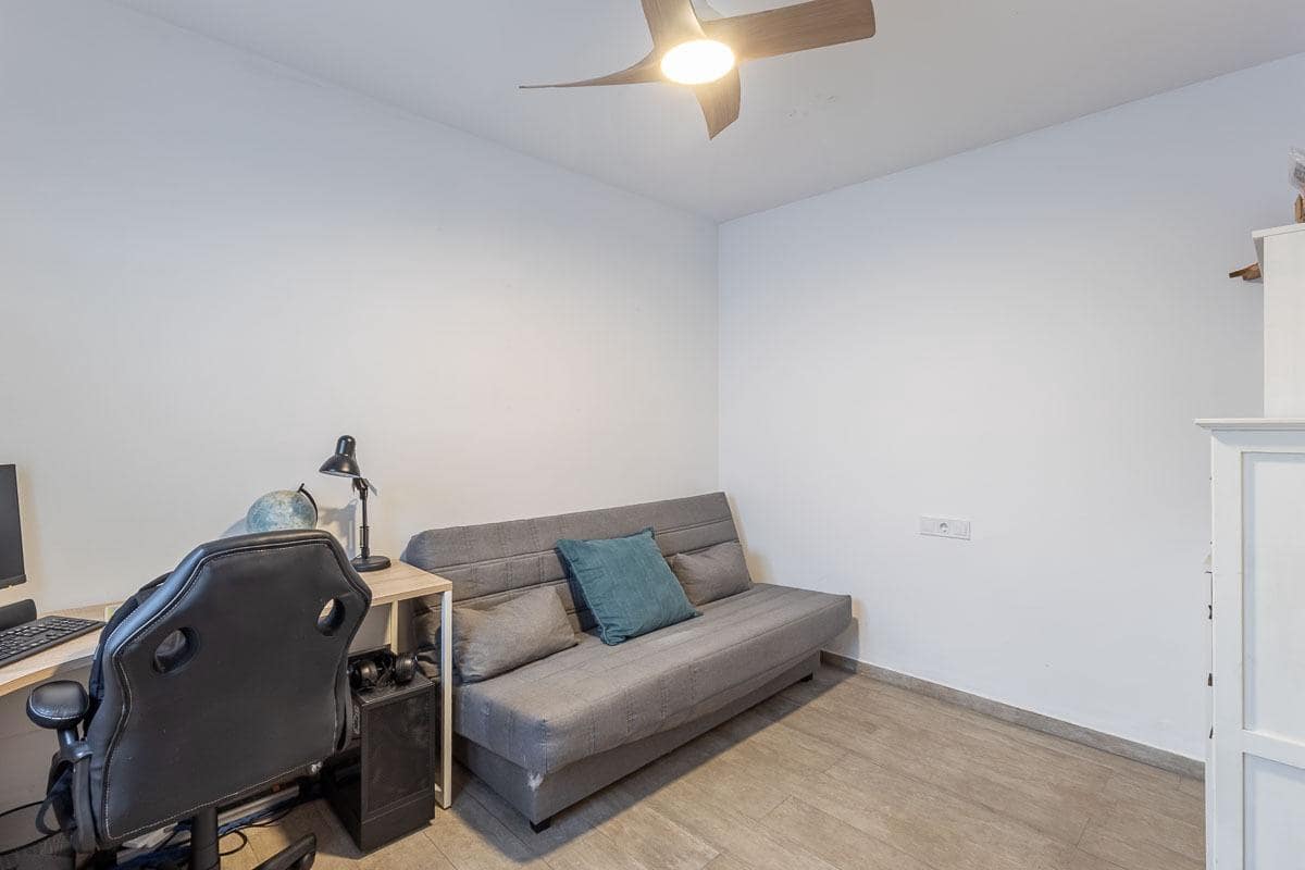 2 sovrum Lägenhet till salu i Armilla med garage - 195 000 € (Ref: 9548149)