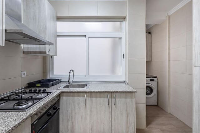 4 camera da letto Appartamento in vendita in Granada città - 279.000 € (Rif: 9551442)