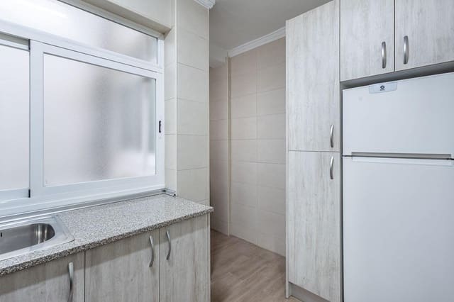 4 camera da letto Appartamento in vendita in Granada città - 279.000 € (Rif: 9551442)