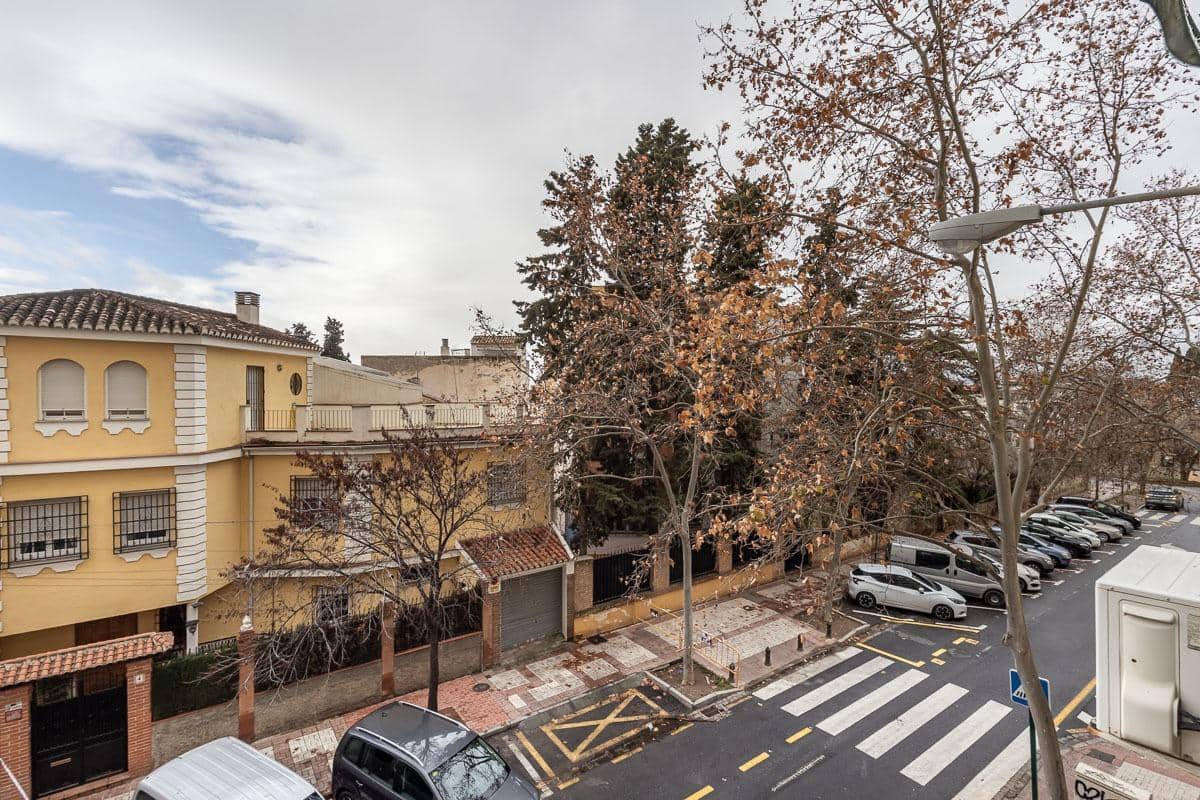 3 soveværelse Lejlighed til salg i Granada by med garage - € 278.000 (Ref: 9555799)