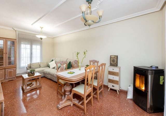 3 Zimmer Reihenhaus zu verkaufen in Otura mit Garage - 240.000 € (Ref: 9555801)