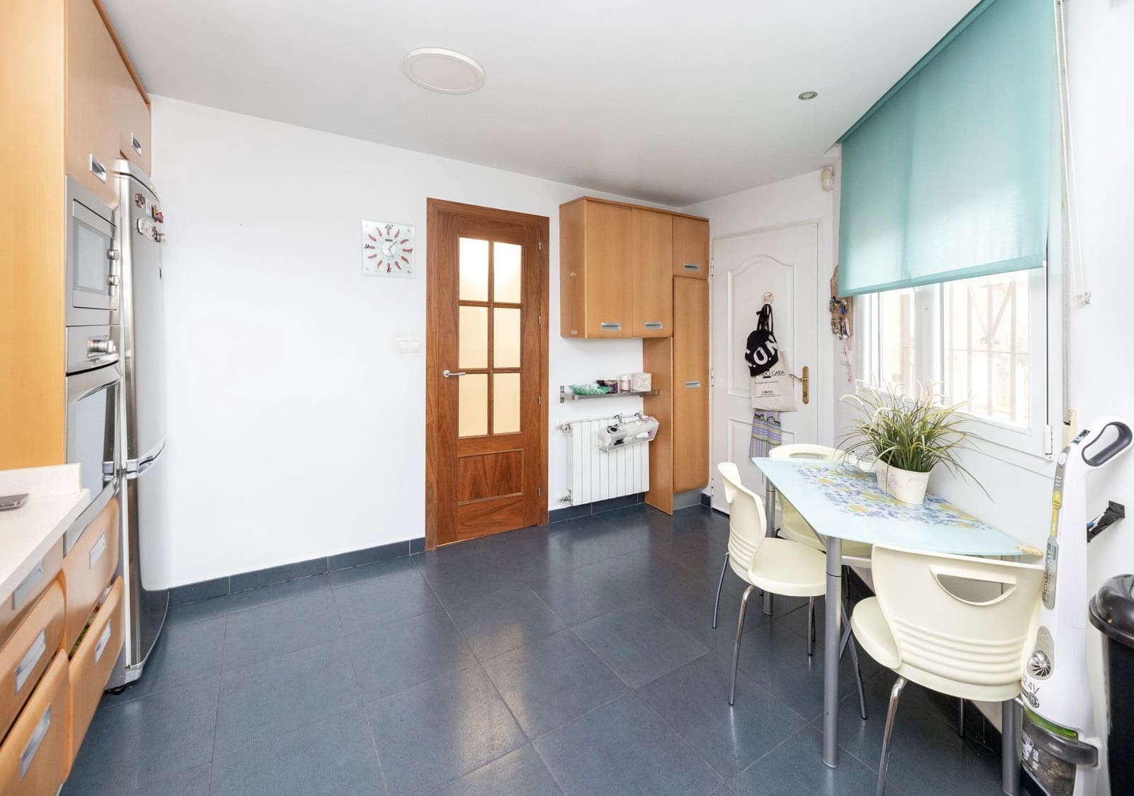 3 Zimmer Villa zu verkaufen in La Zubia mit Garage - 299.000 € (Ref: 9576685)