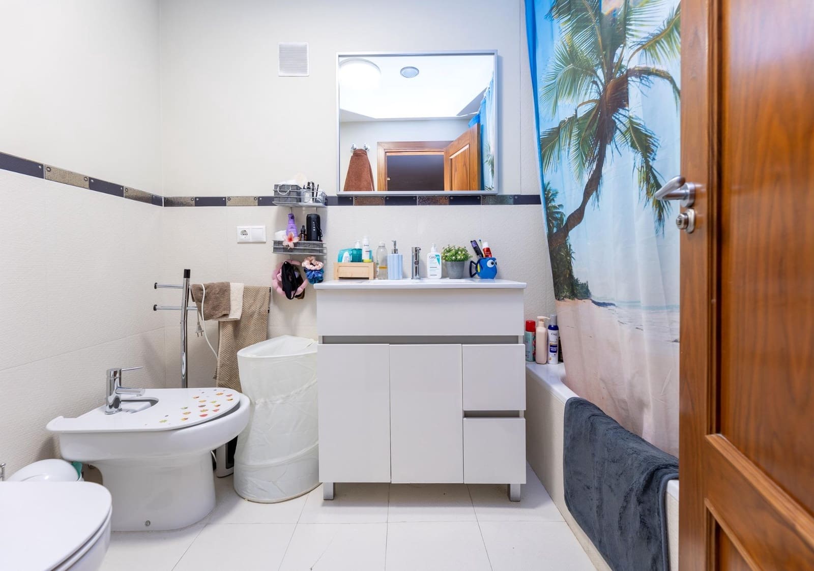 3 Zimmer Villa zu verkaufen in La Zubia mit Garage - 299.000 € (Ref: 9576685)