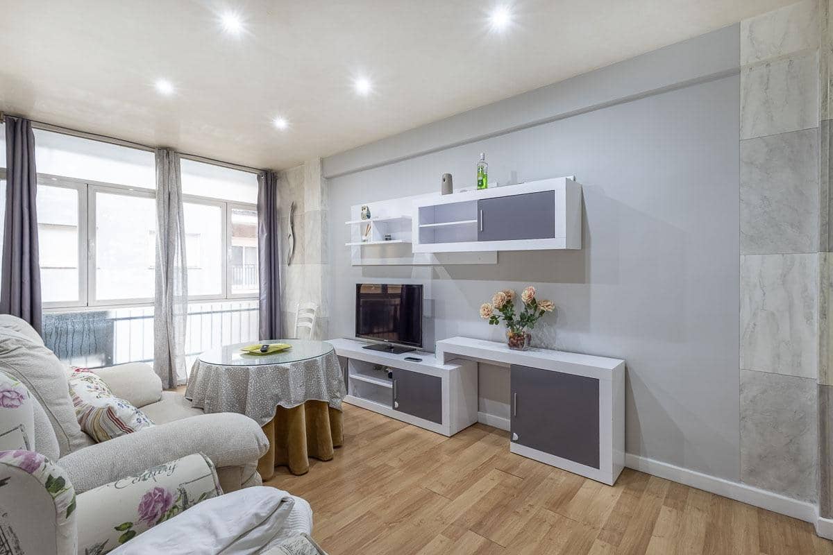 3 sypialnia Mieszkanie na sprzedaż w Miasto Grenada - 235 000 € (Ref: 9582907)