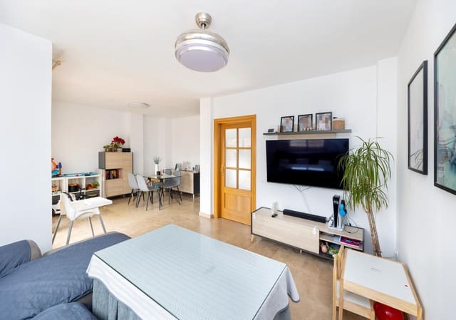 3 slaapkamer Rijtjeshuis te koop in Atarfe met zwembad - € 240.000 (Ref: 9604942)