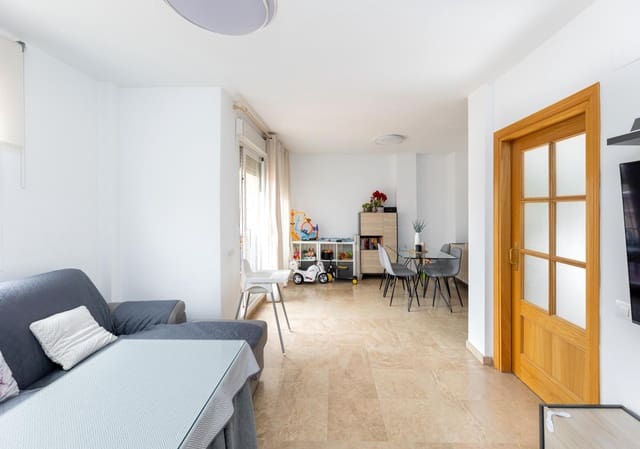 3 slaapkamer Rijtjeshuis te koop in Atarfe met zwembad - € 240.000 (Ref: 9604942)