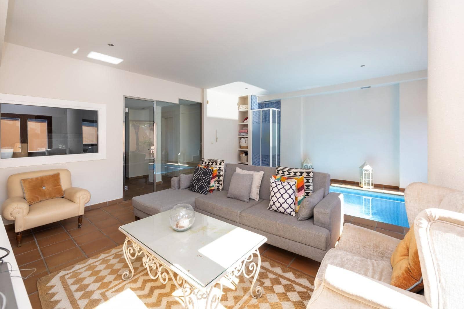 4 soverom Rekkehus til salgs i Granada by med svømmebasseng garasje - € 770 000 (Ref: 9615433)