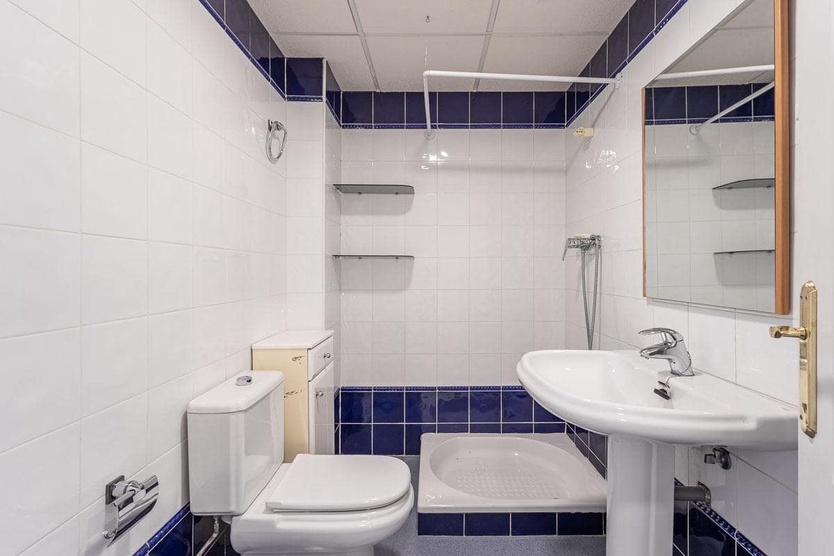 4 soverom Hus til salgs i Granada by med svømmebasseng garasje - € 510 000 (Ref: 9627458)