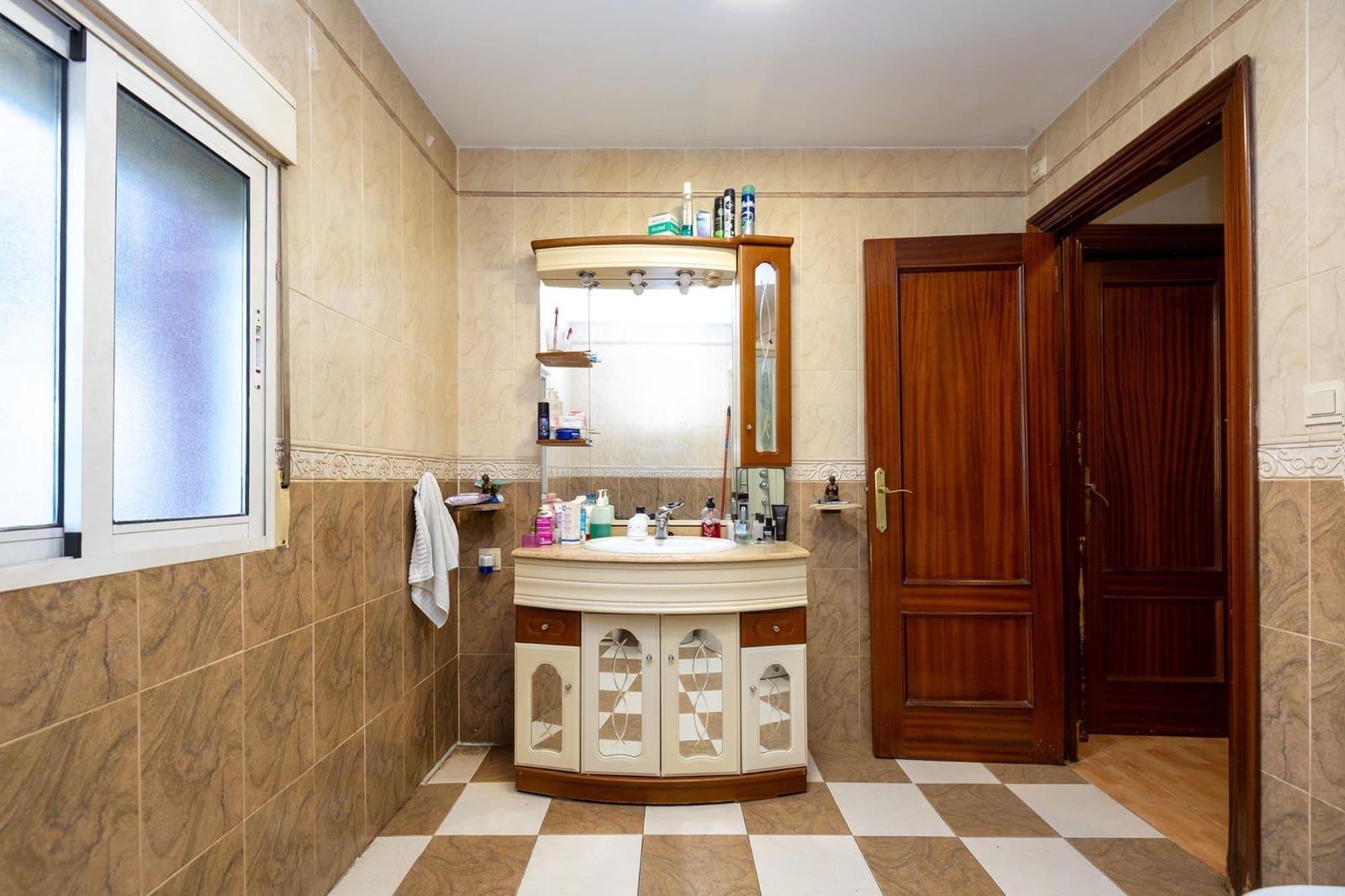 2 makuuhuone Rivitalo myytävänä paikassa Armilla - 230 000 € (Ref: 9629929)