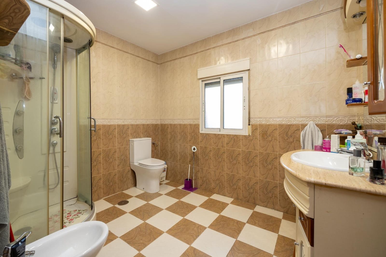 2 makuuhuone Rivitalo myytävänä paikassa Armilla - 230 000 € (Ref: 9629929)