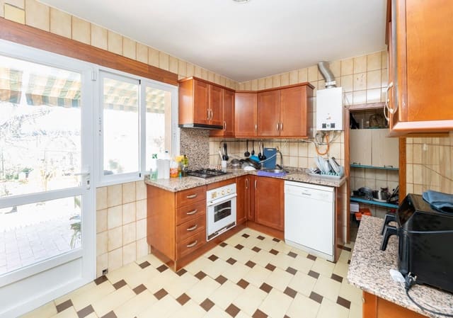 6 sovrum Villa till salu i Belicena, Vegas del Genil med garage - 350 000 € (Ref: 9634203)