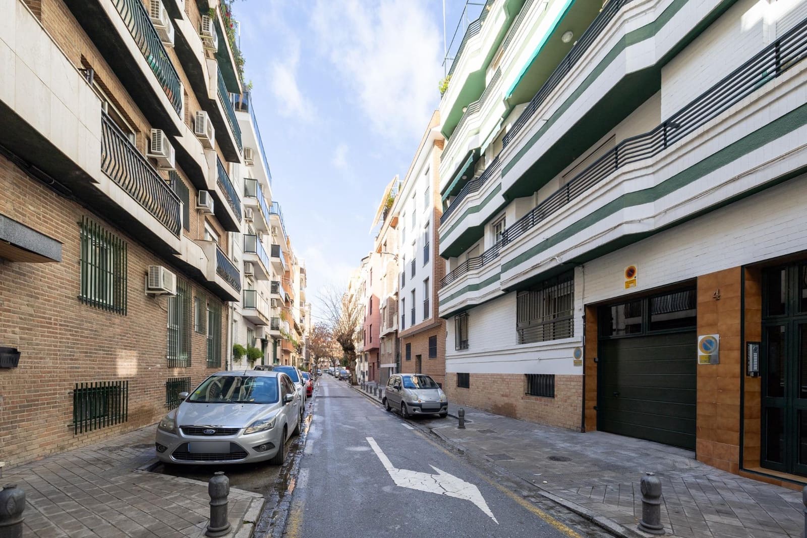 4 slaapkamer Flat te koop in Granada stad met garage - € 335.000 (Ref: 9637525)