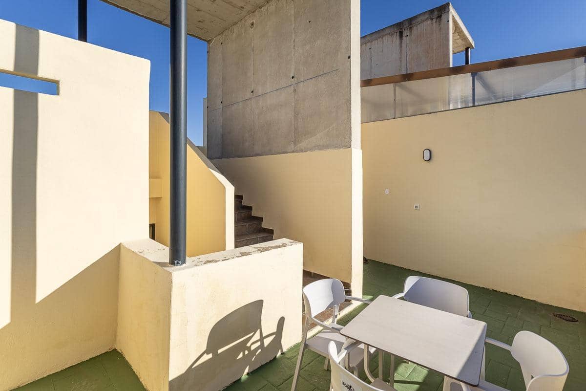 3 sovrum Radhus till salu i Las Gabias med pool garage - 279 000 € (Ref: 9648071)