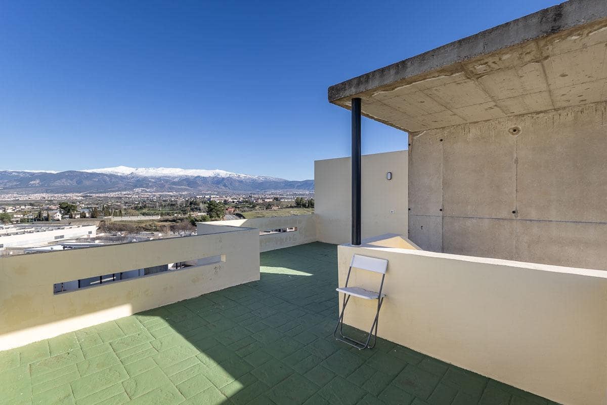 3 bedroom Terraced Villa for sale in Las Gabias with pool garage - € 279,000 (Ref: 9648071)