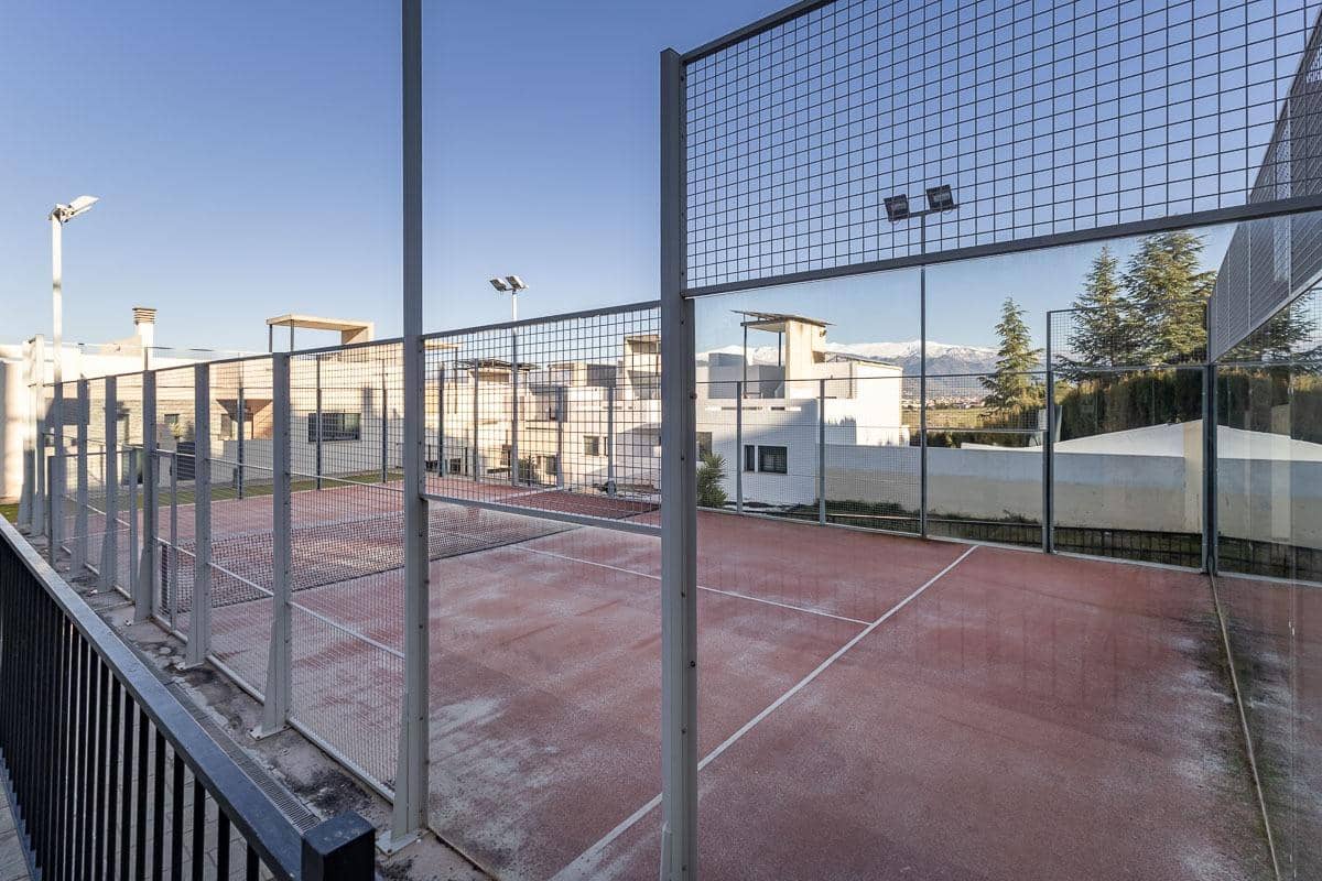 3 bedroom Terraced Villa for sale in Las Gabias with pool garage - € 279,000 (Ref: 9648071)