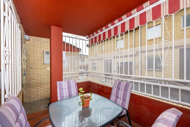 4 makuuhuone Rivitalo myytävänä paikassa Atarfe - 169 000 € (Ref: 9648072)