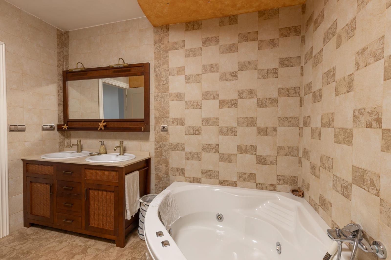 4 sovrum Radhus till salu i Chauchina med garage - 285 900 € (Ref: 9651905)