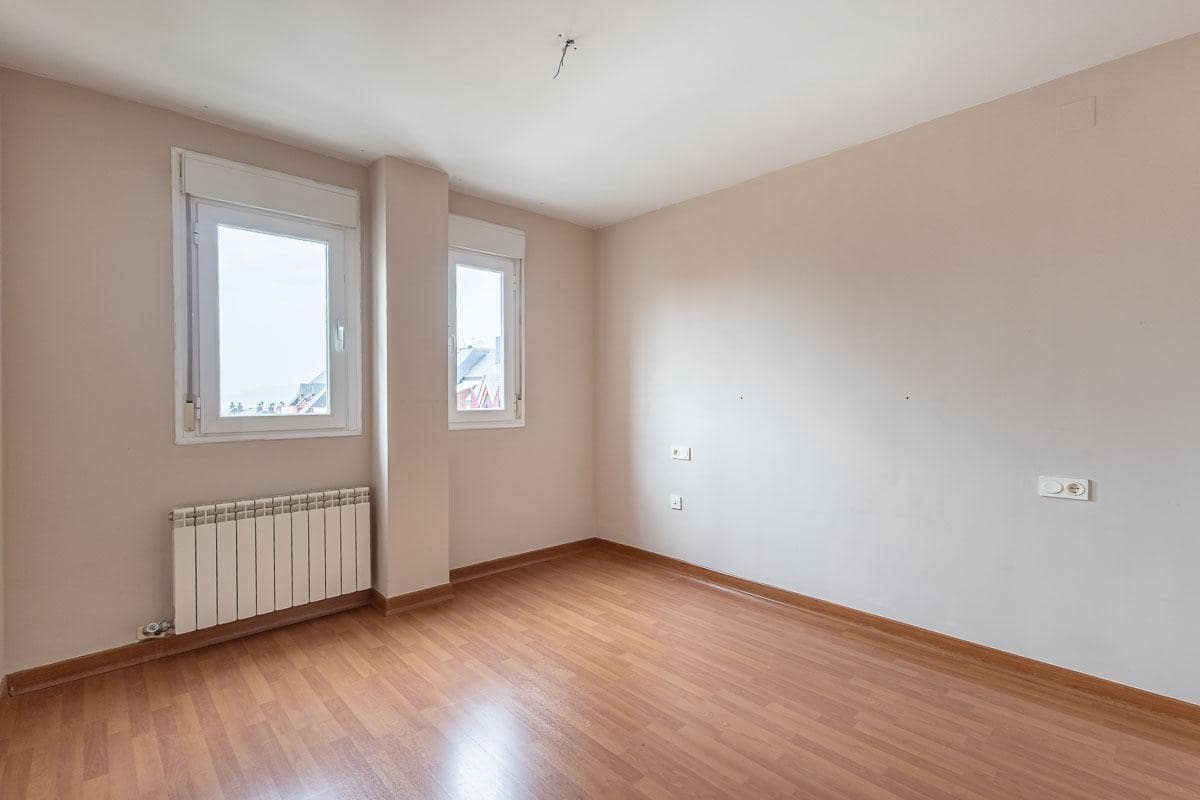 3 quarto Penthouse para venda em Granada cidade com piscina garagem - 397 500 € (Ref: 9651906)