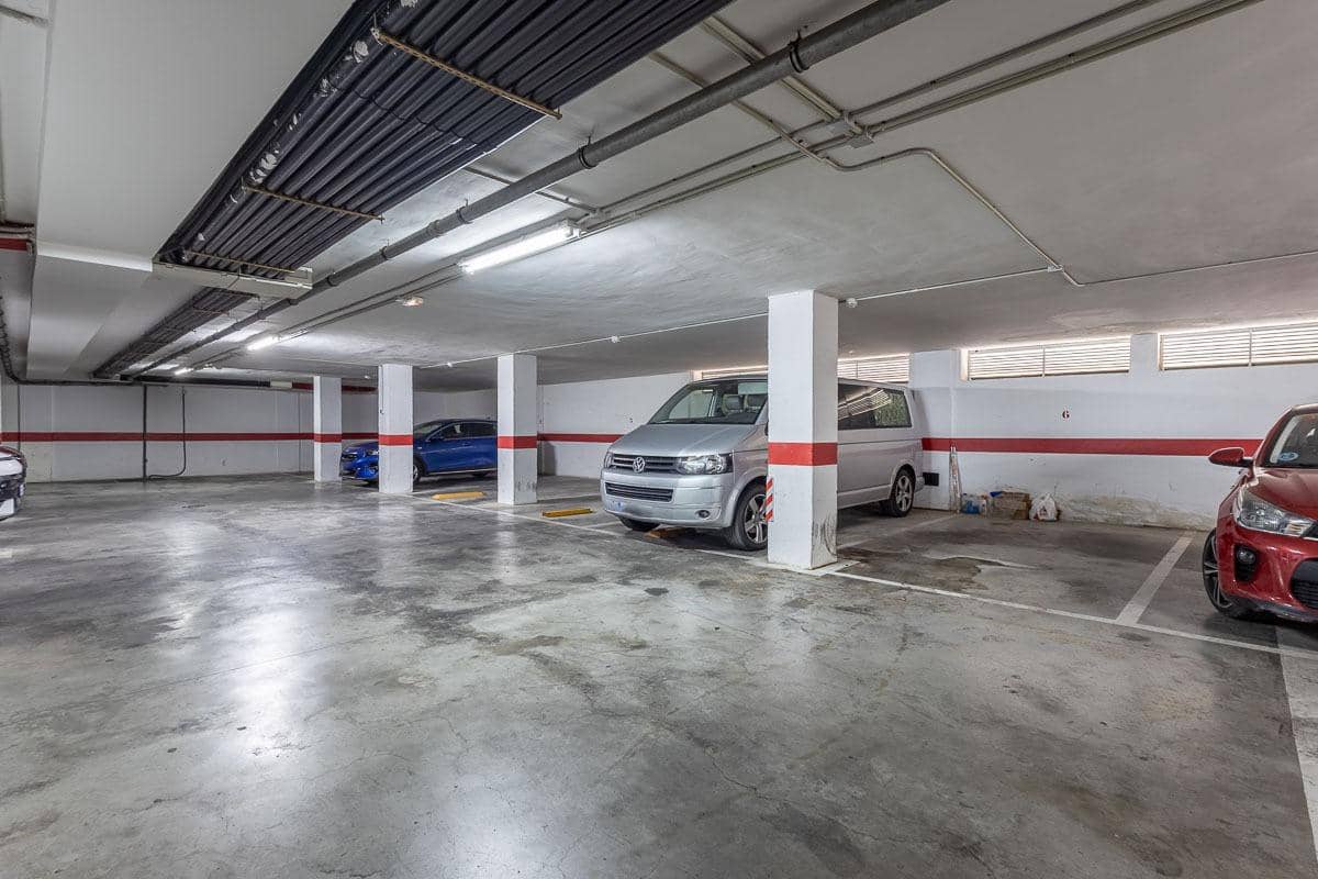 3 quarto Penthouse para venda em Granada cidade com piscina garagem - 397 500 € (Ref: 9651906)