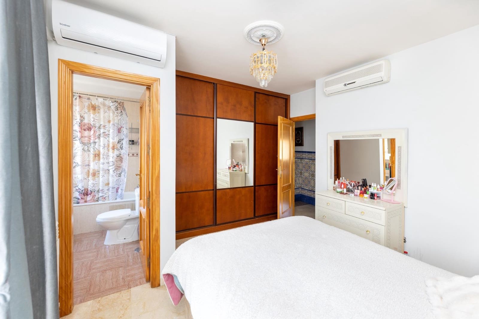 3 camera da letto Villetta a Schiera in vendita in Atarfe con garage - 225.000 € (Rif: 9656051)