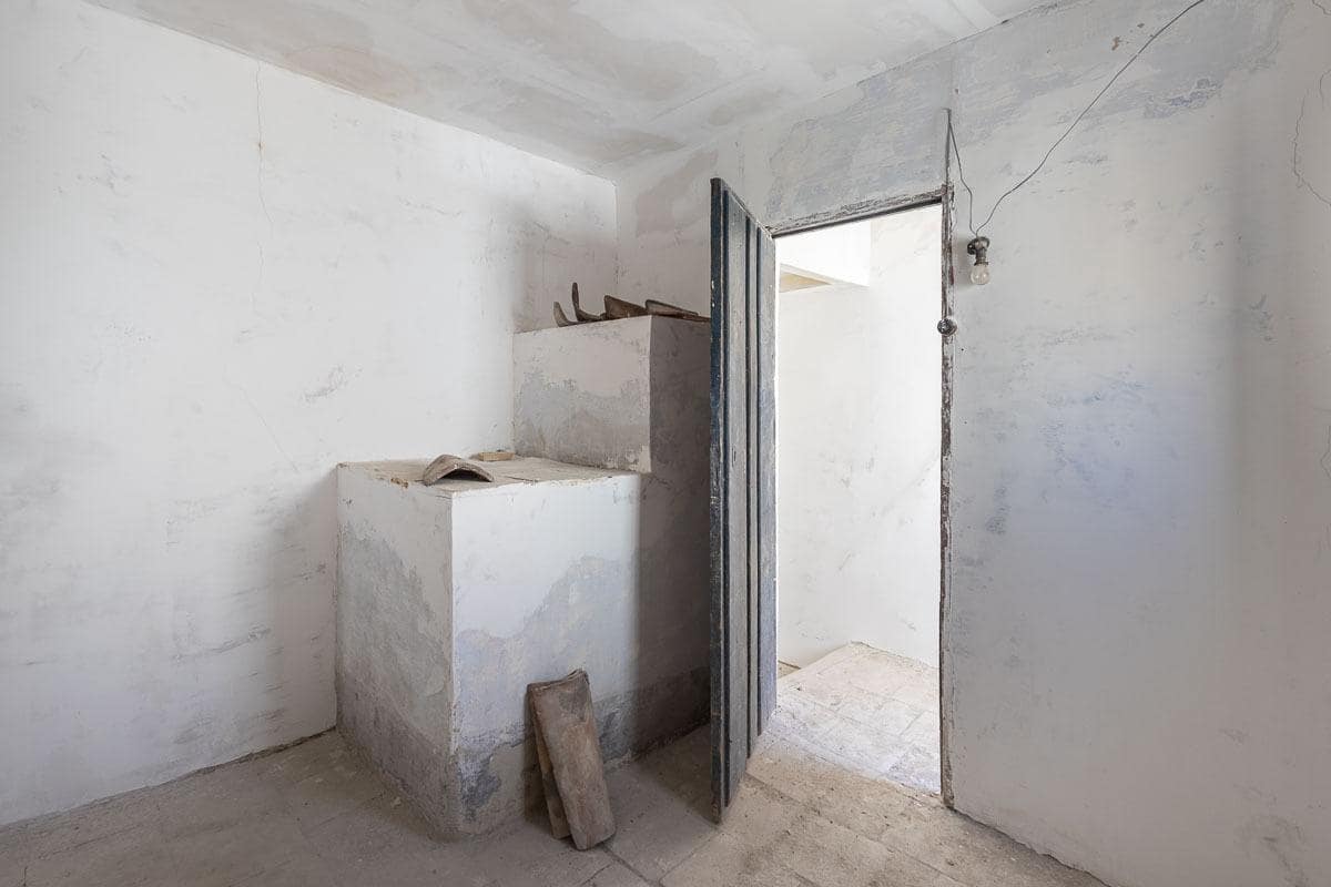 Komercyjne na sprzedaż w Miasto Grenada - 195 000 € (Ref: 9659388)