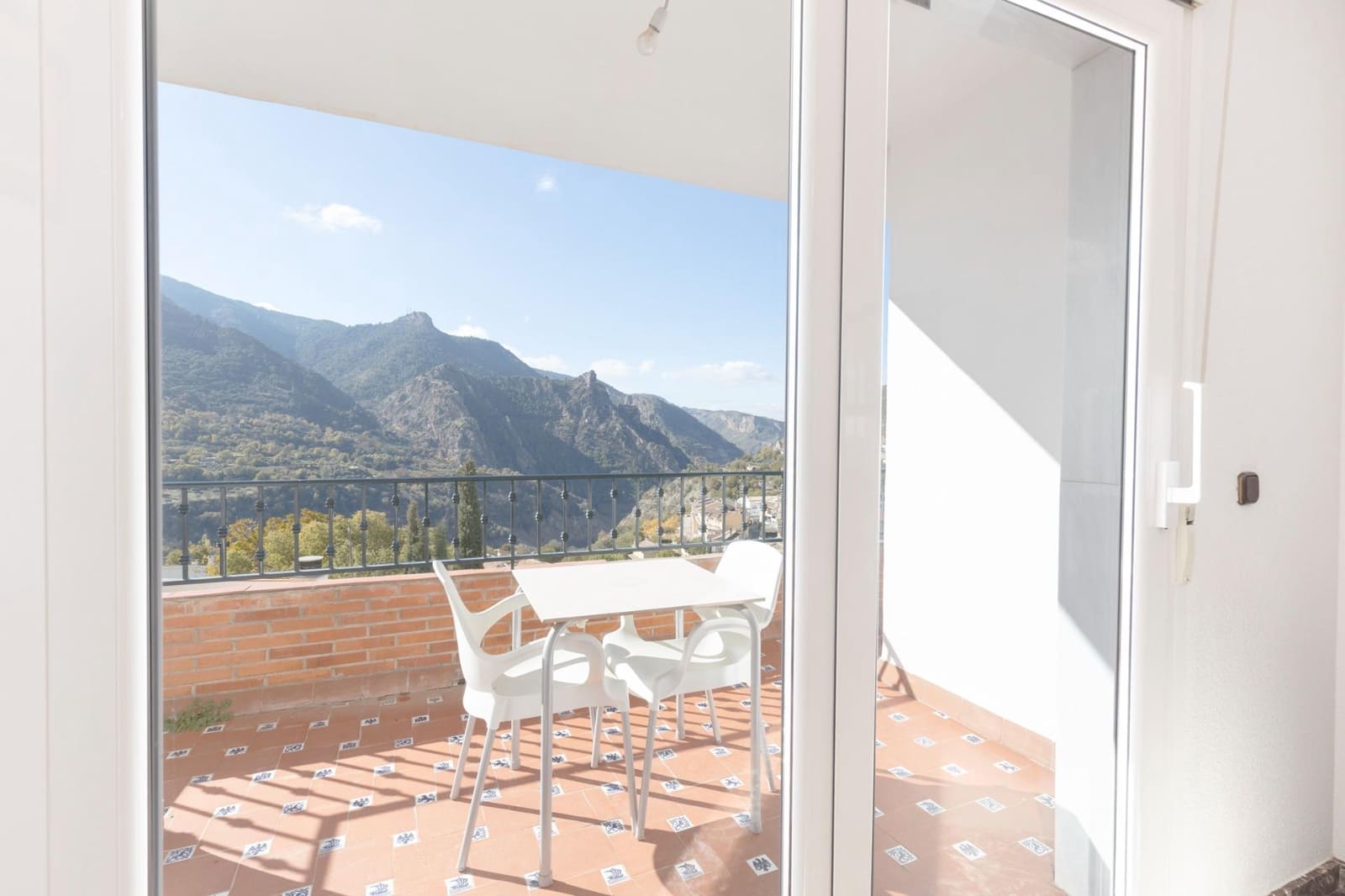 5 chambre Appartement à vendre à Guejar Sierra - 180 000 € (Ref: 9661948)