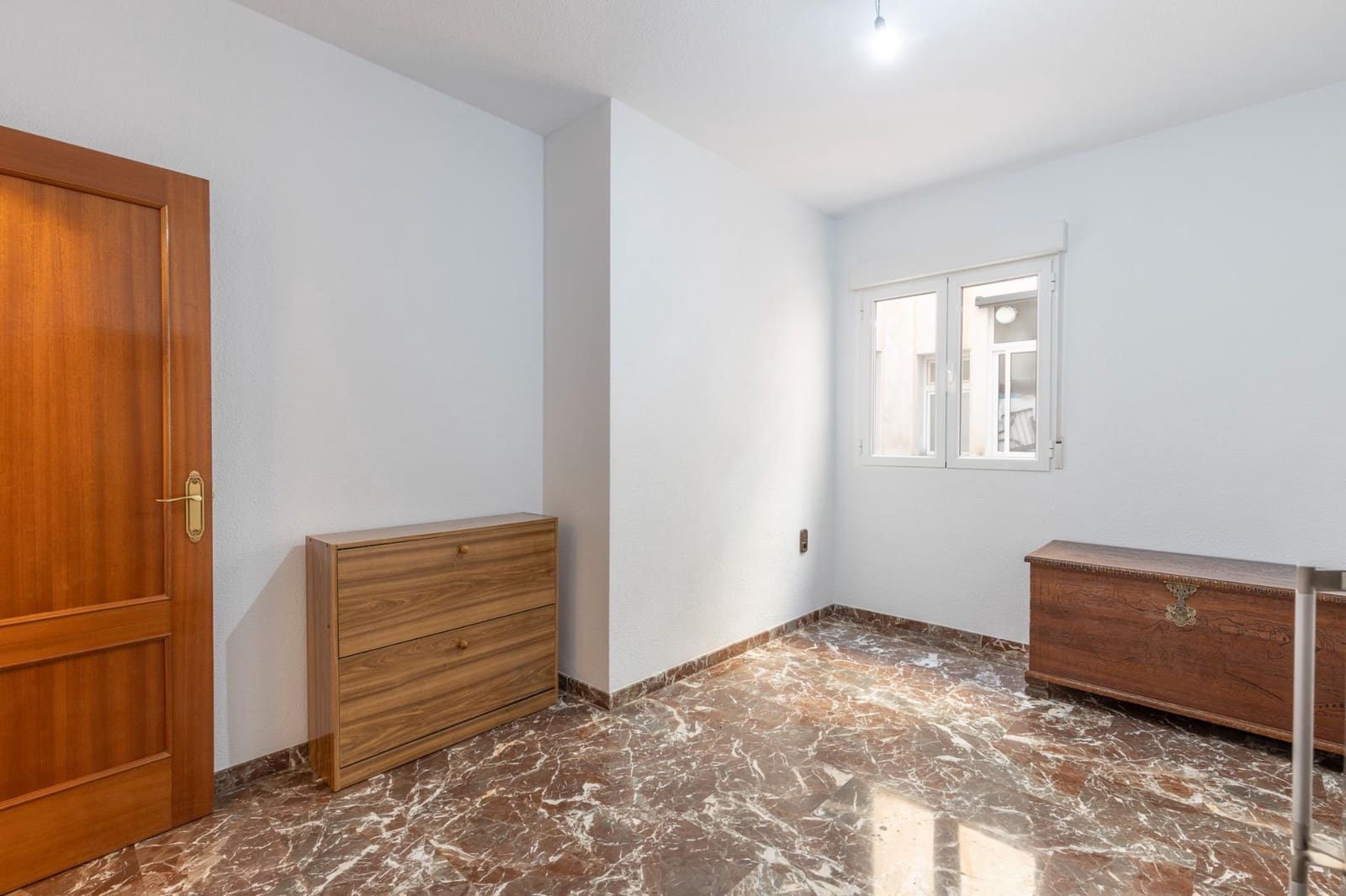 5 chambre Appartement à vendre à Guejar Sierra - 180 000 € (Ref: 9661948)