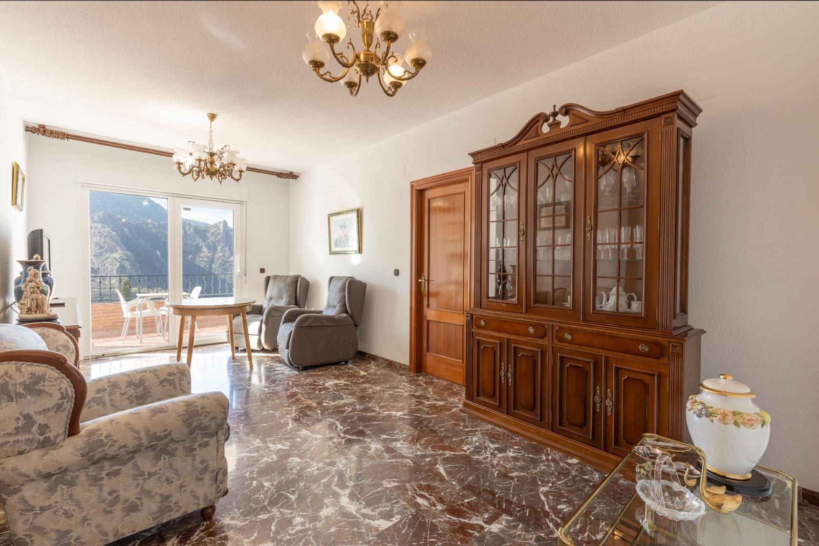 5 chambre Appartement à vendre à Guejar Sierra - 180 000 € (Ref: 9661948)