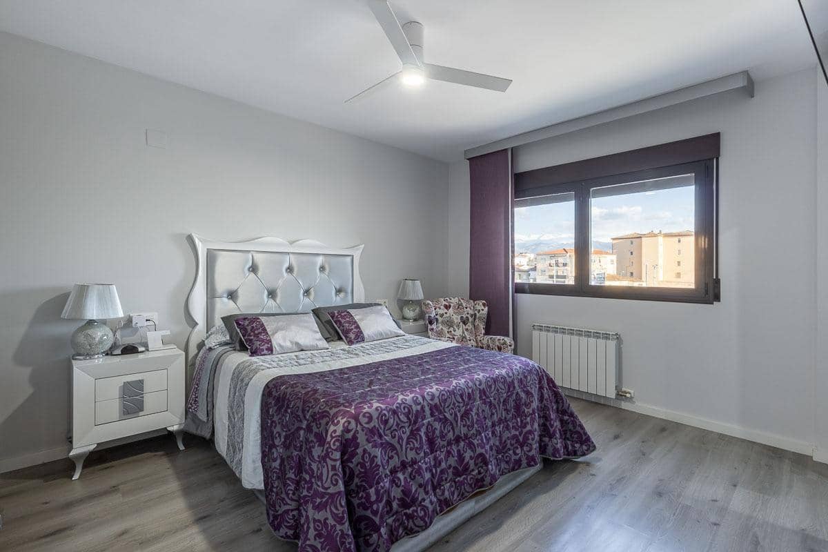 4 bedroom Villa for sale in Maracena with garage - € 439,000 (Ref: 9690568)