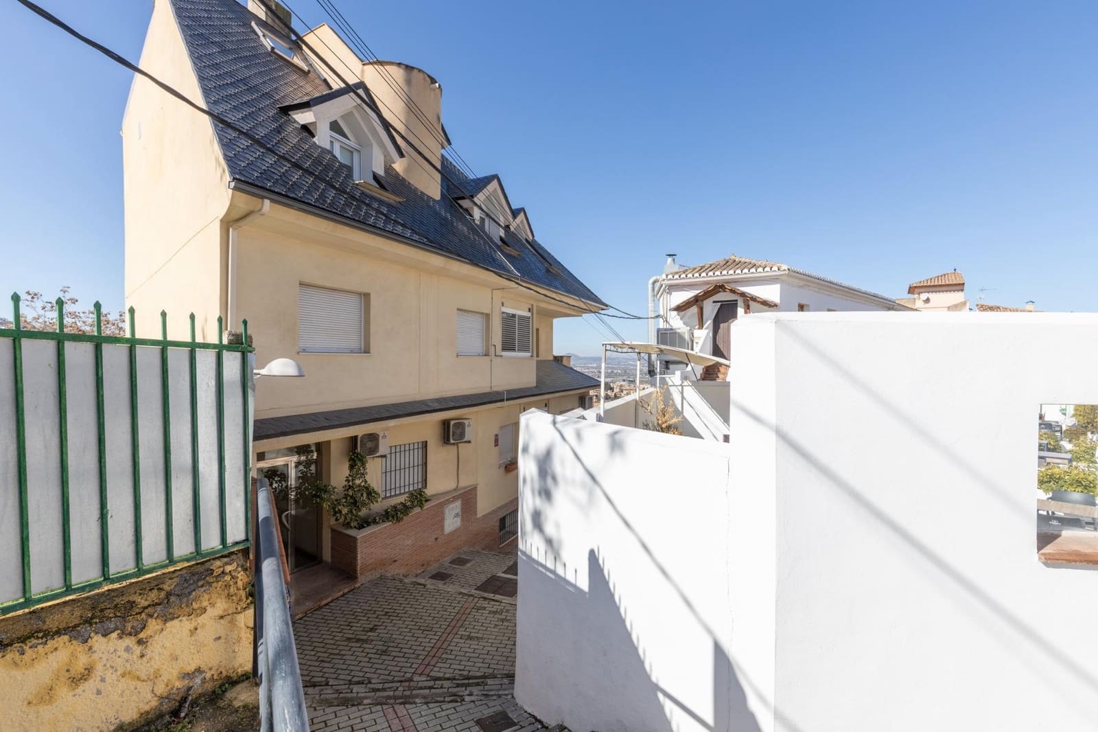 2 Zimmer Wohnung zu verkaufen in Monachil mit Garage - 175.000 € (Ref: 9695295)