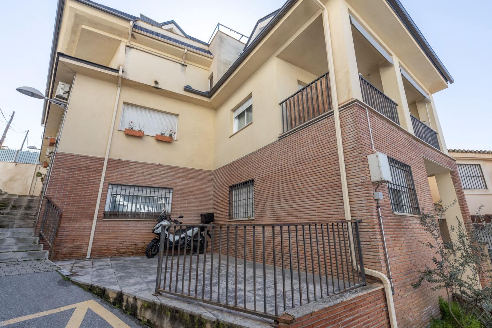 2 Zimmer Wohnung zu verkaufen in Monachil mit Garage - 175.000 € (Ref: 9695295)