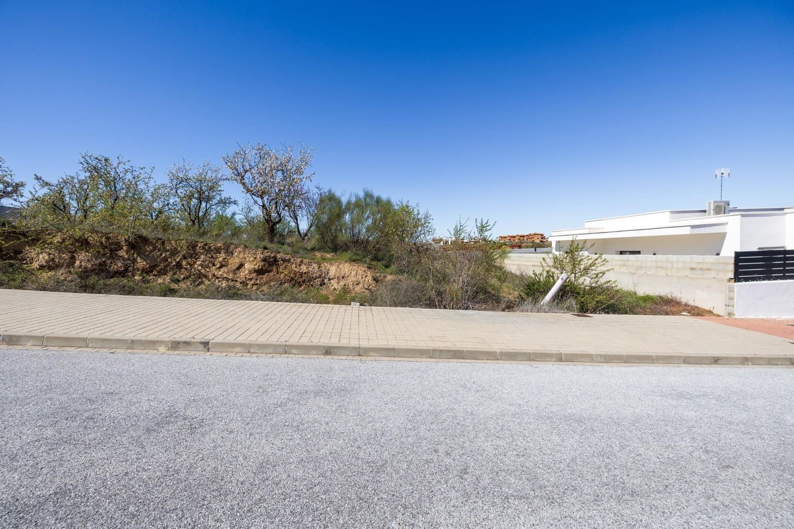 Building Plot for sale in Dilar - € 62,000 (Ref: 9711929)