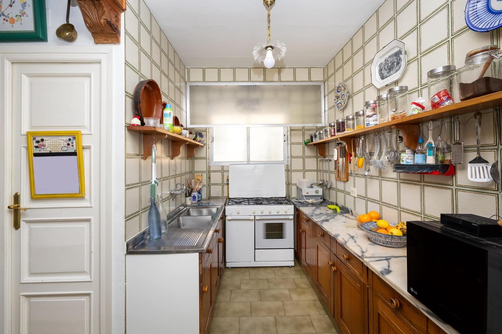 5 slaapkamer Flat te koop in Granada stad - € 495.000 (Ref: 9711930)