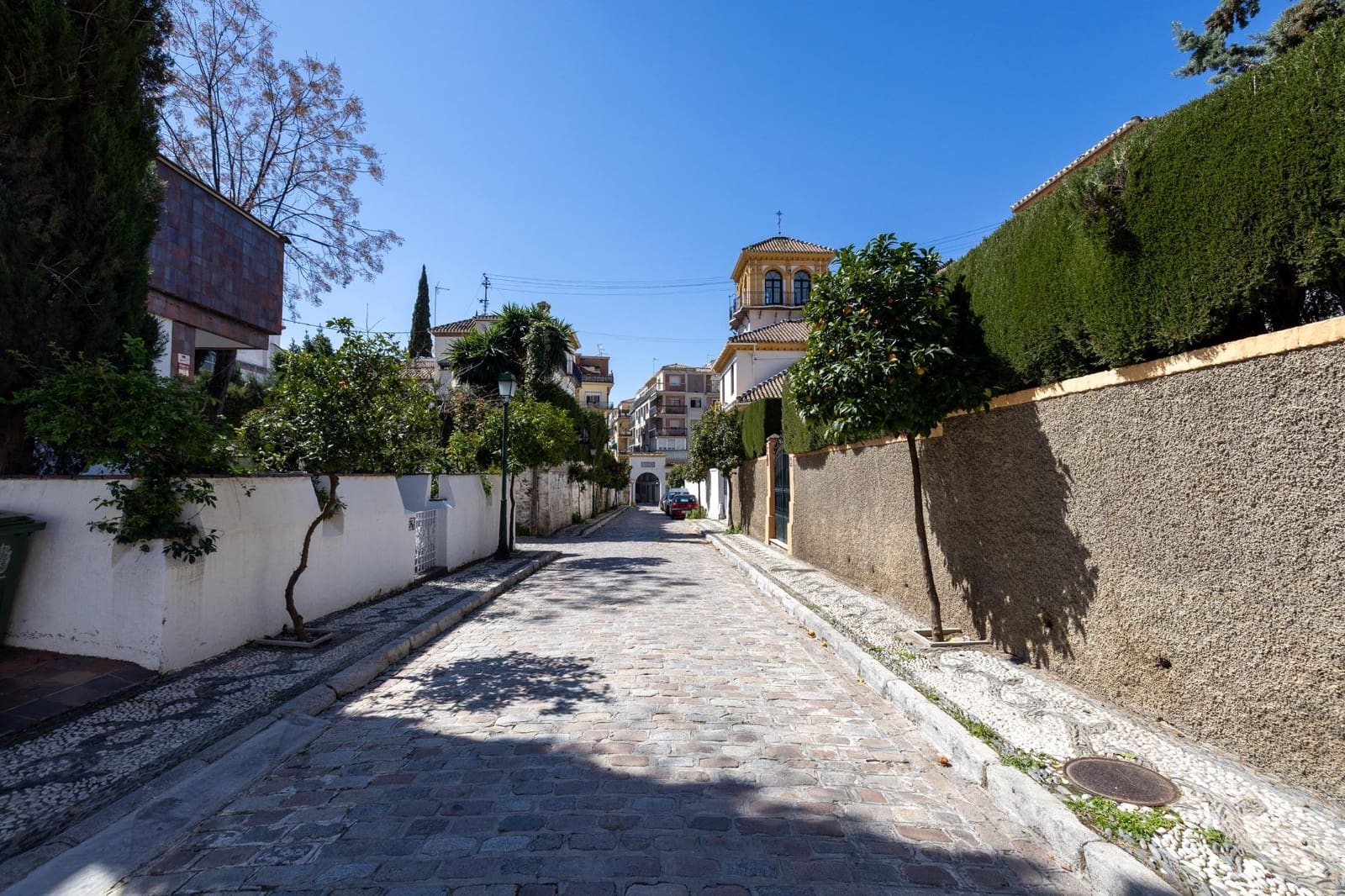 5 slaapkamer Flat te koop in Granada stad - € 495.000 (Ref: 9711930)