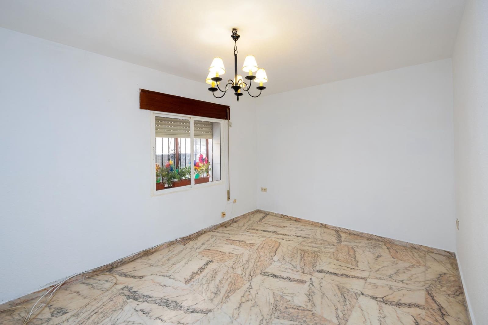 2 soveværelse Lejlighed til salg i Granada by - € 219.000 (Ref: 9711931)