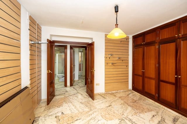 2 soveværelse Lejlighed til salg i Figares, Granada by - € 219.000 (Ref: 9711931)