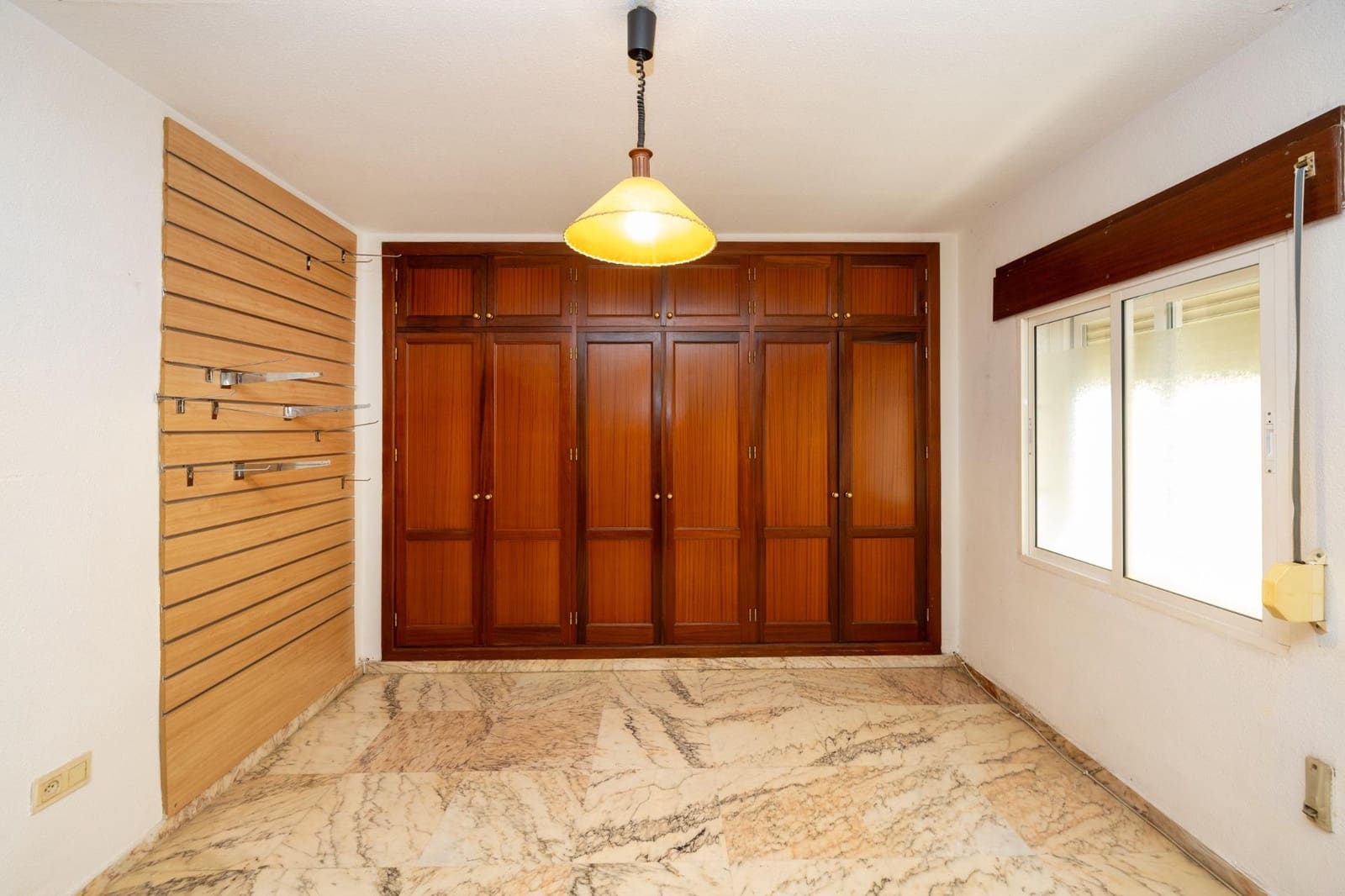 2 soveværelse Lejlighed til salg i Granada by - € 219.000 (Ref: 9711931)