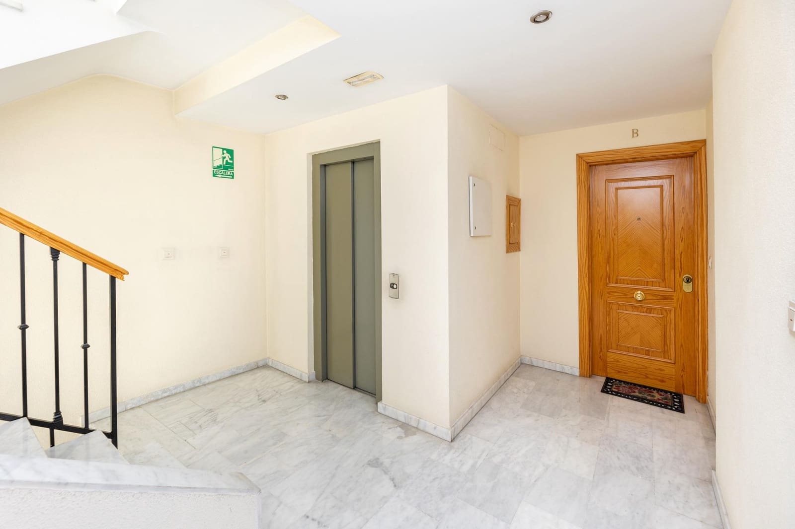 3 bedroom Flat for sale in Monachil with garage - € 169,500 (Ref: 9711932)