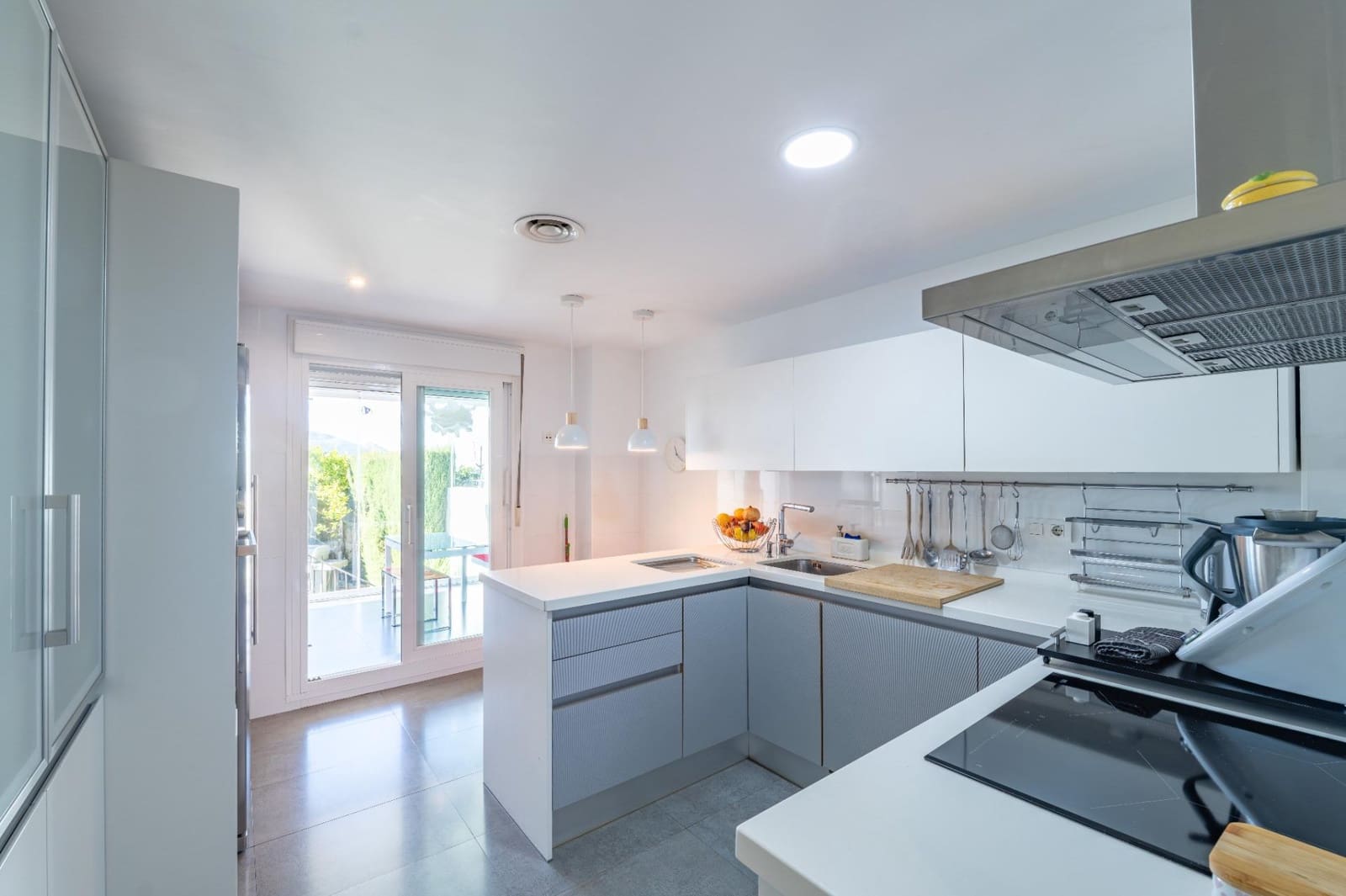 5 bedroom Semi-detached Villa for sale in Atarfe with garage - € 338,900 (Ref: 9711937)