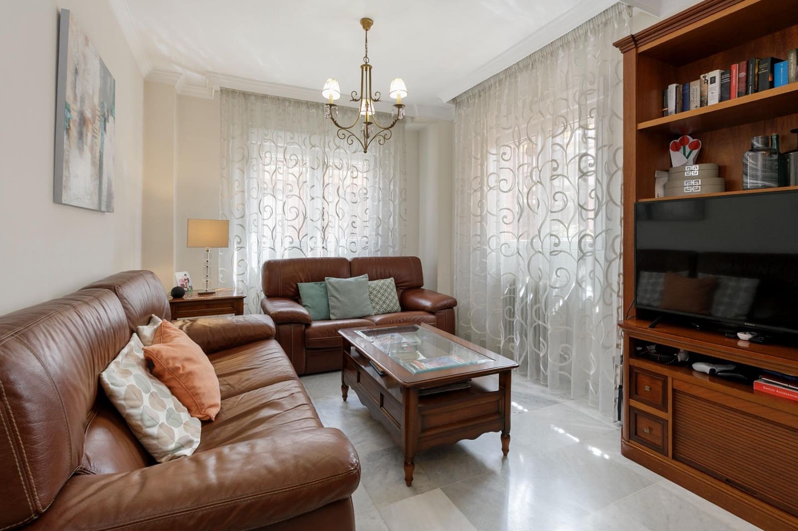 5 chambre Villa/Maison Mitoyenne à vendre à Grenade ville avec garage - 365 000 € (Ref: 9714893)