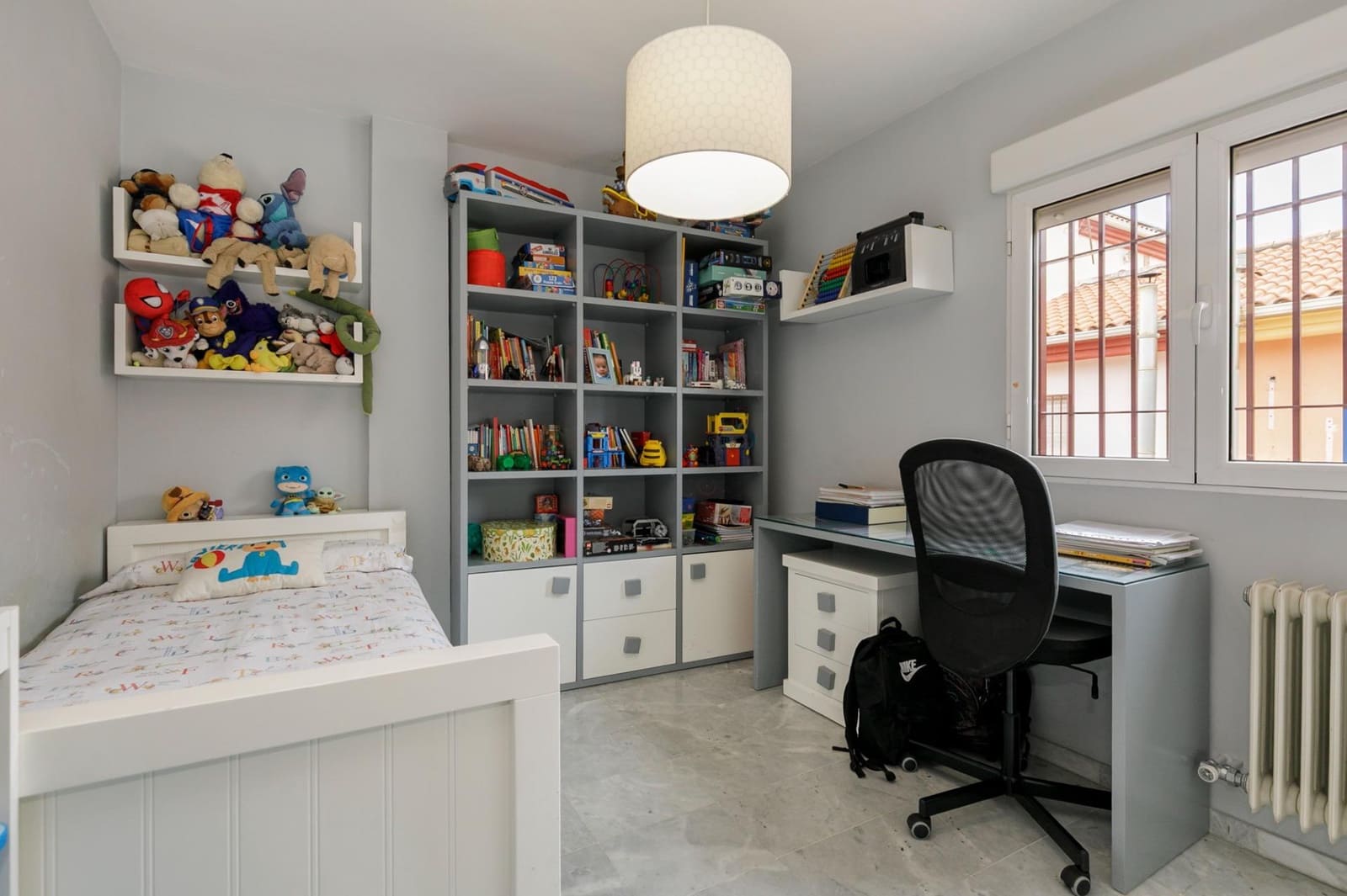 5 chambre Villa/Maison Mitoyenne à vendre à Grenade ville avec garage - 365 000 € (Ref: 9714893)