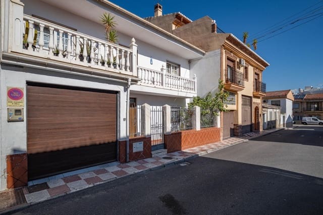 5 quarto Moradia para venda em Armilla com garagem - 329 900 € (Ref: 9714896)