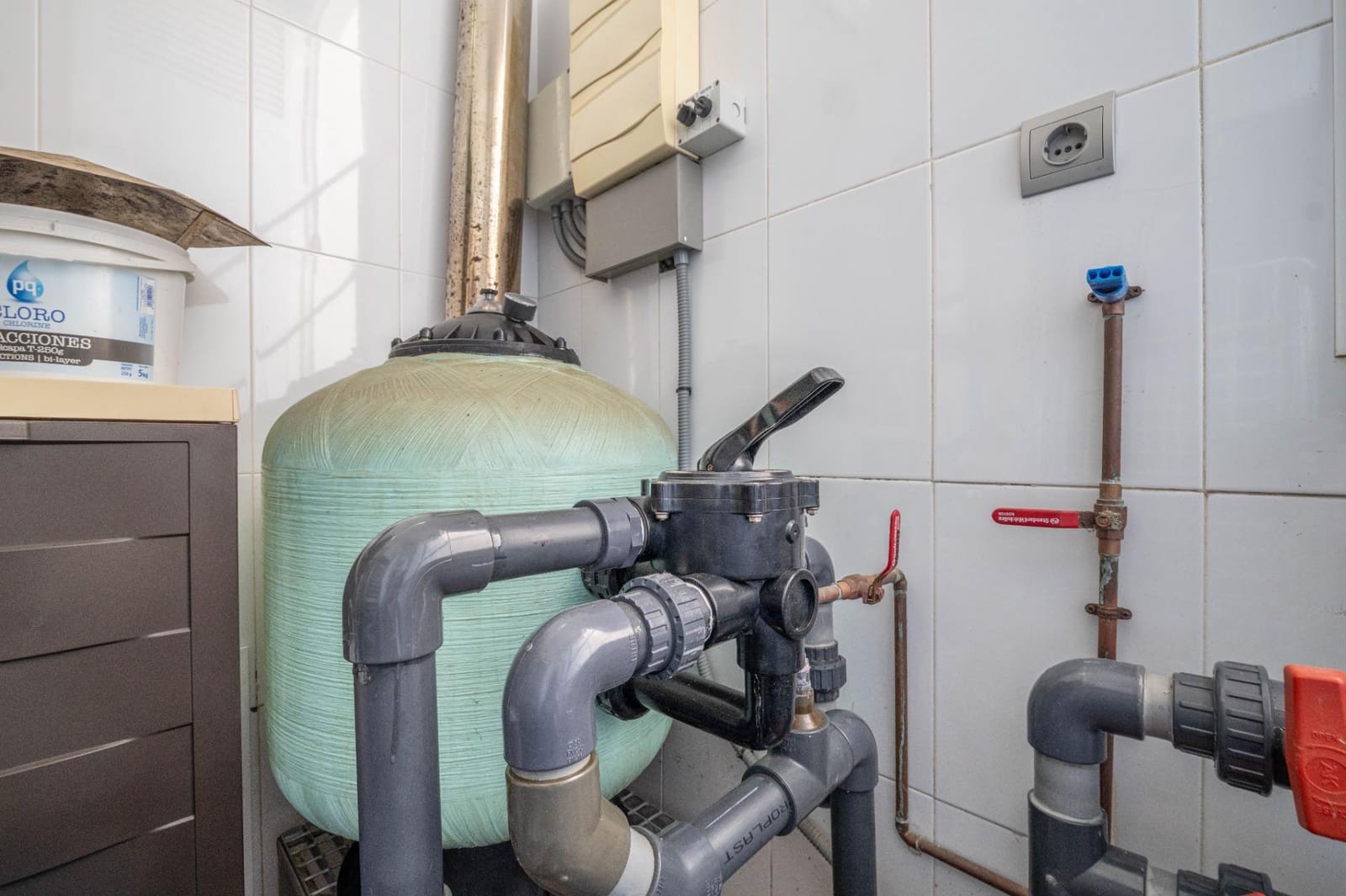 3 slaapkamer Villa te koop in Albolote met zwembad garage - € 455.000 (Ref: 9714897)